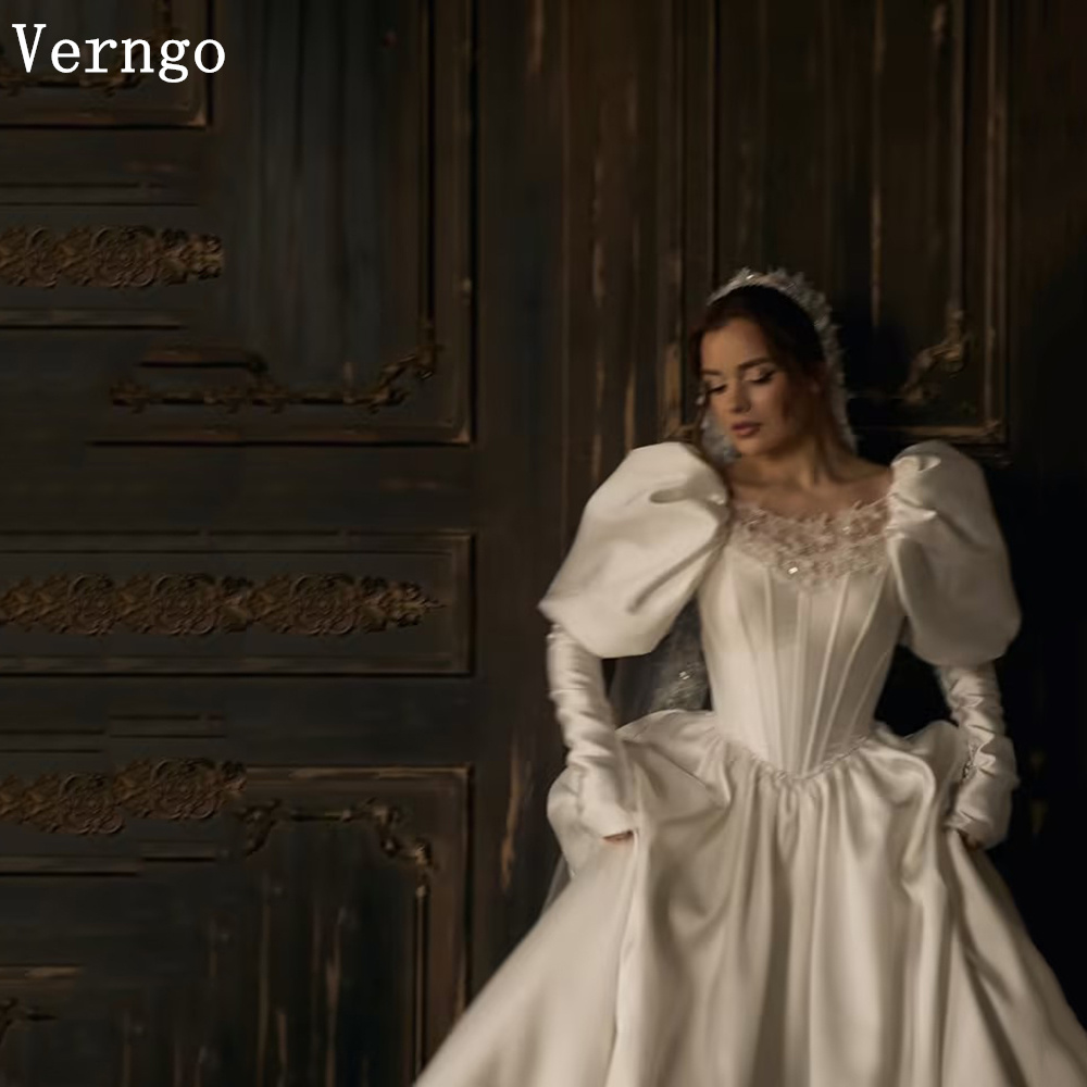 Badminton Victory - Robe de mariée Verngo en satin